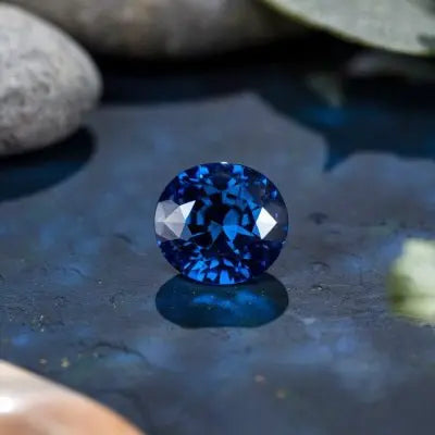 Sapphire: The Story, Spirit, and Sparkle of September’s Birthstone - Lynne Lee Jewellery
