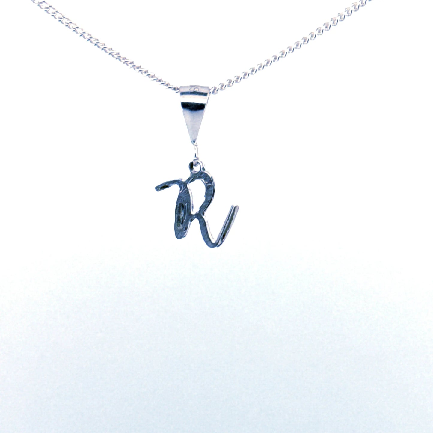 Personalised letter pendant, Italic style, Silver Silver - Lynne Lee Jewellery
