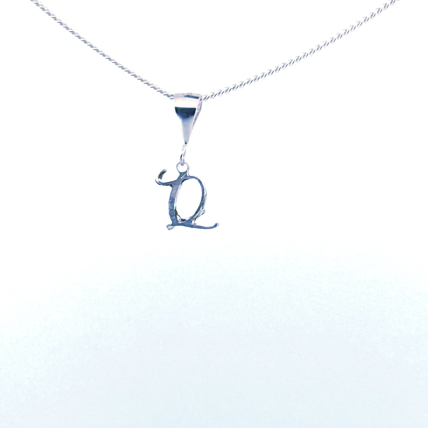 Personalised letter pendant, Italic style, Silver Silver - Lynne Lee Jewellery