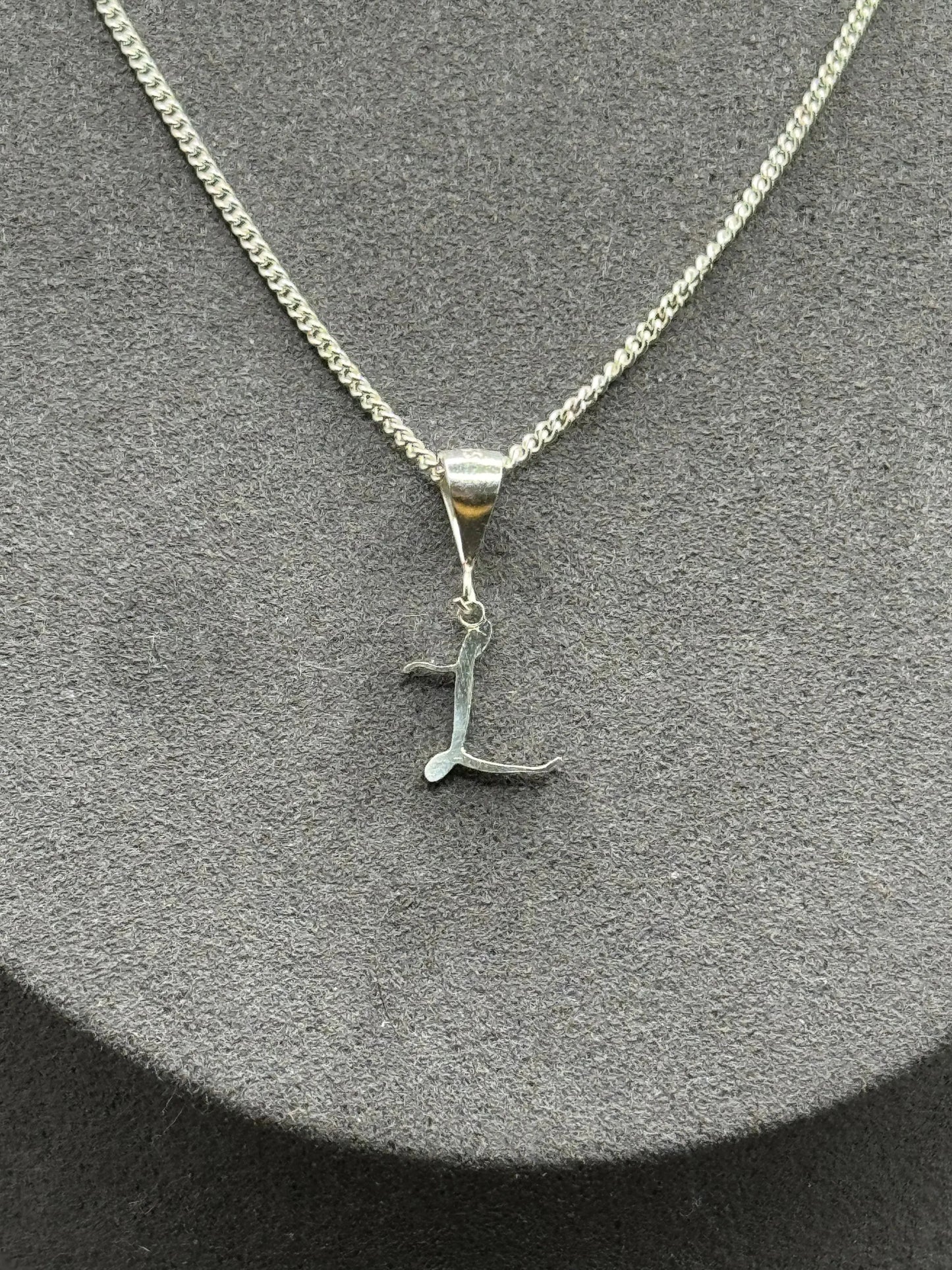 Personalised letter pendant, Italic style, Silver Silver - Lynne Lee Jewellery