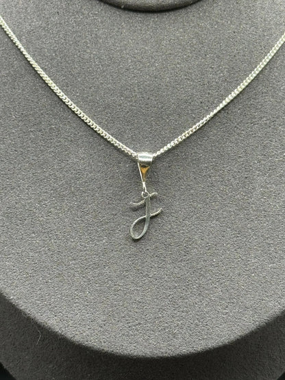 Personalised letter pendant, Italic style, Silver Silver - Lynne Lee Jewellery